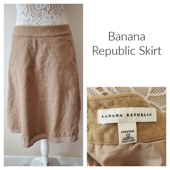 Banana Republic Dresses & Skirts - Banana Republic Tan Midi Skirt